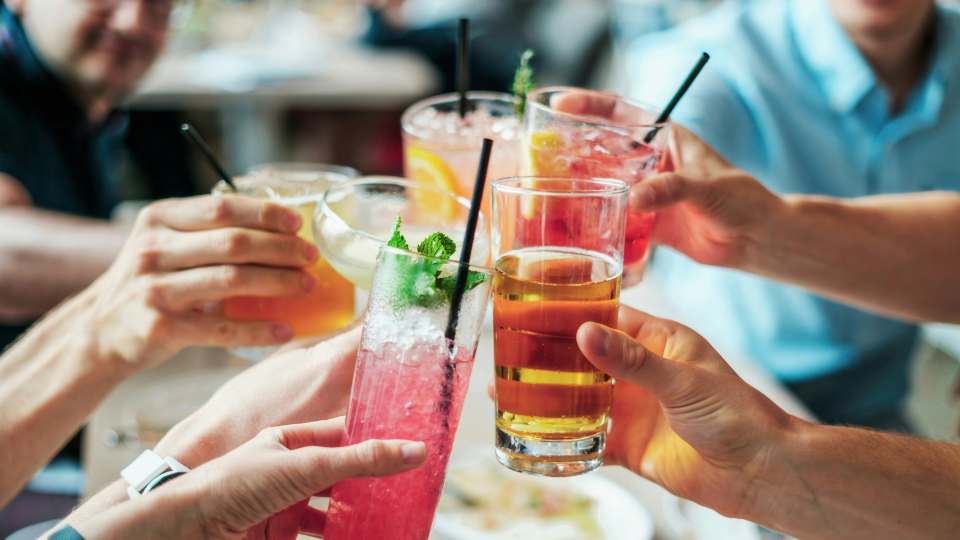 Korean Drinking Etiquette