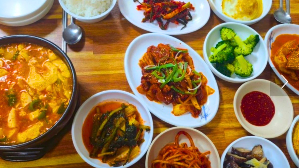 Gyeongdong Market